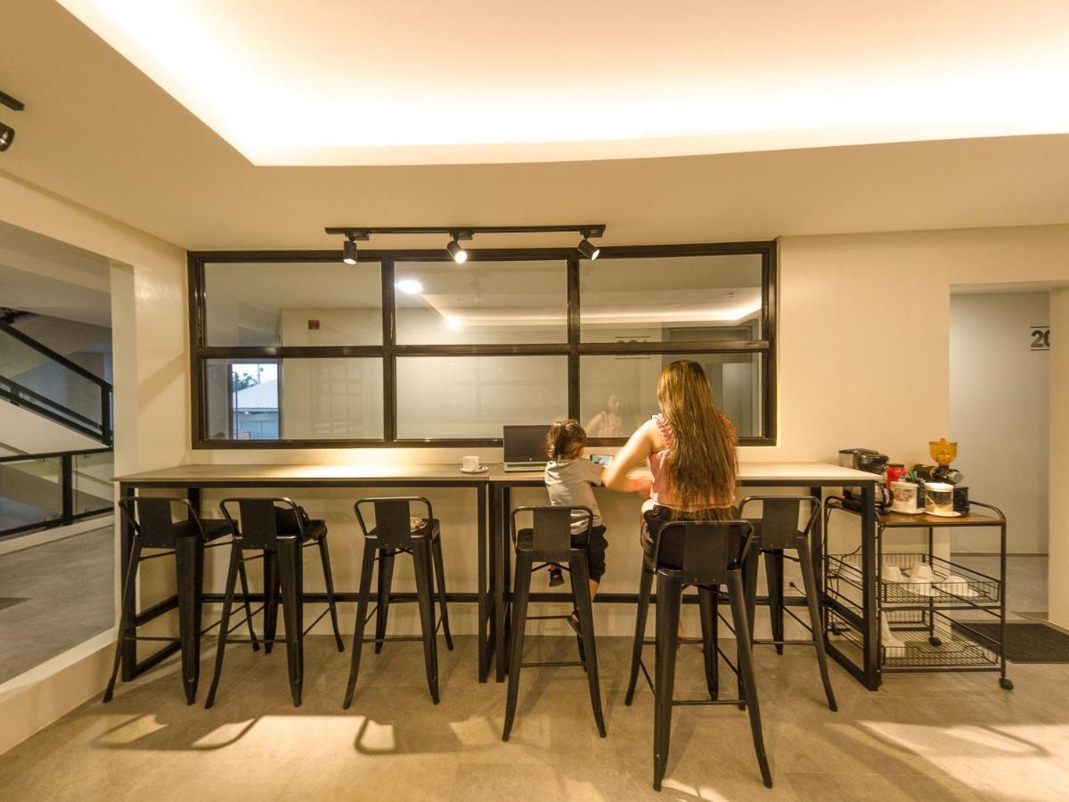Seeya Hotel Tubigon Ngoại thất bức ảnh