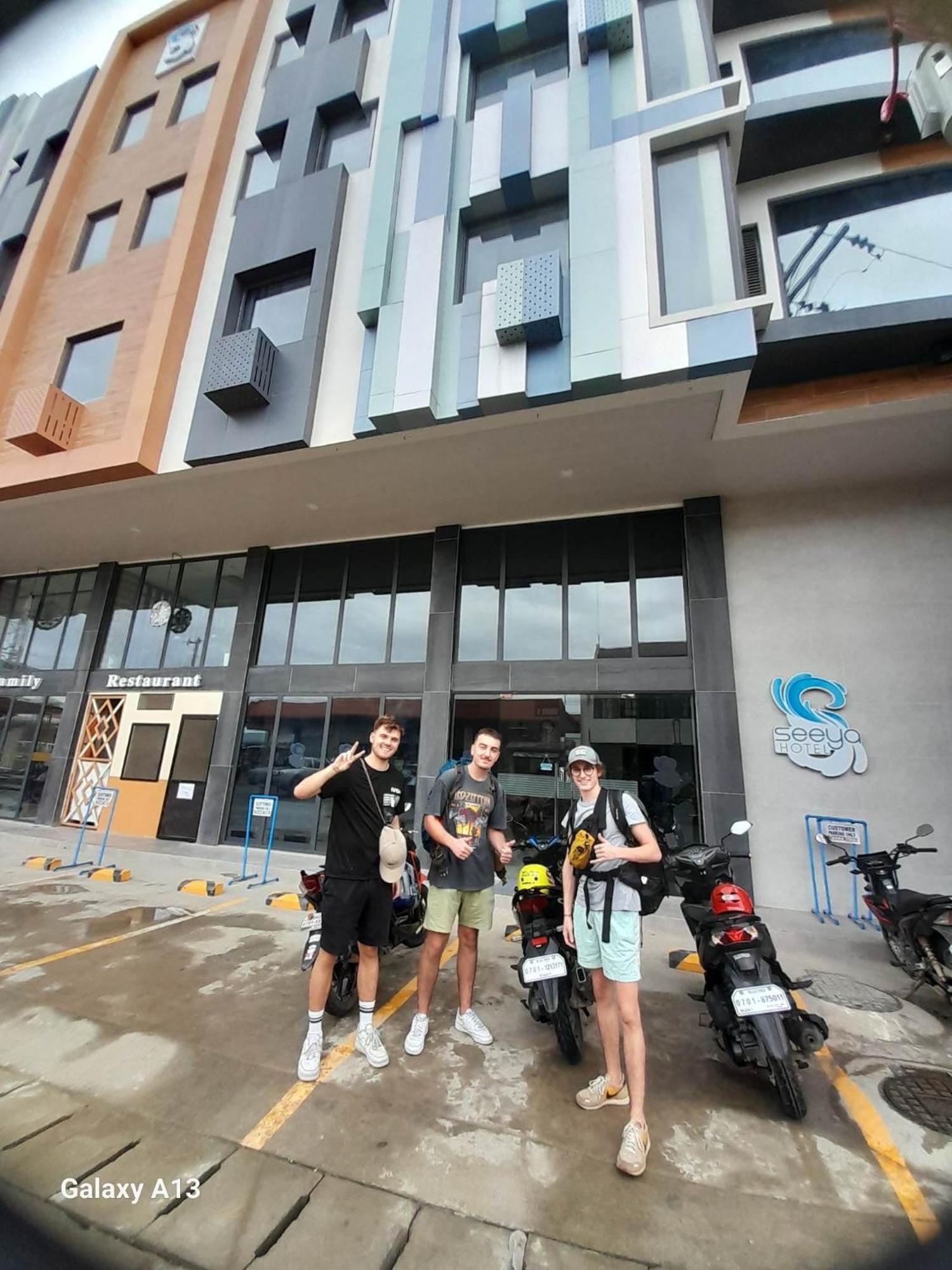 Seeya Hotel Tubigon Ngoại thất bức ảnh